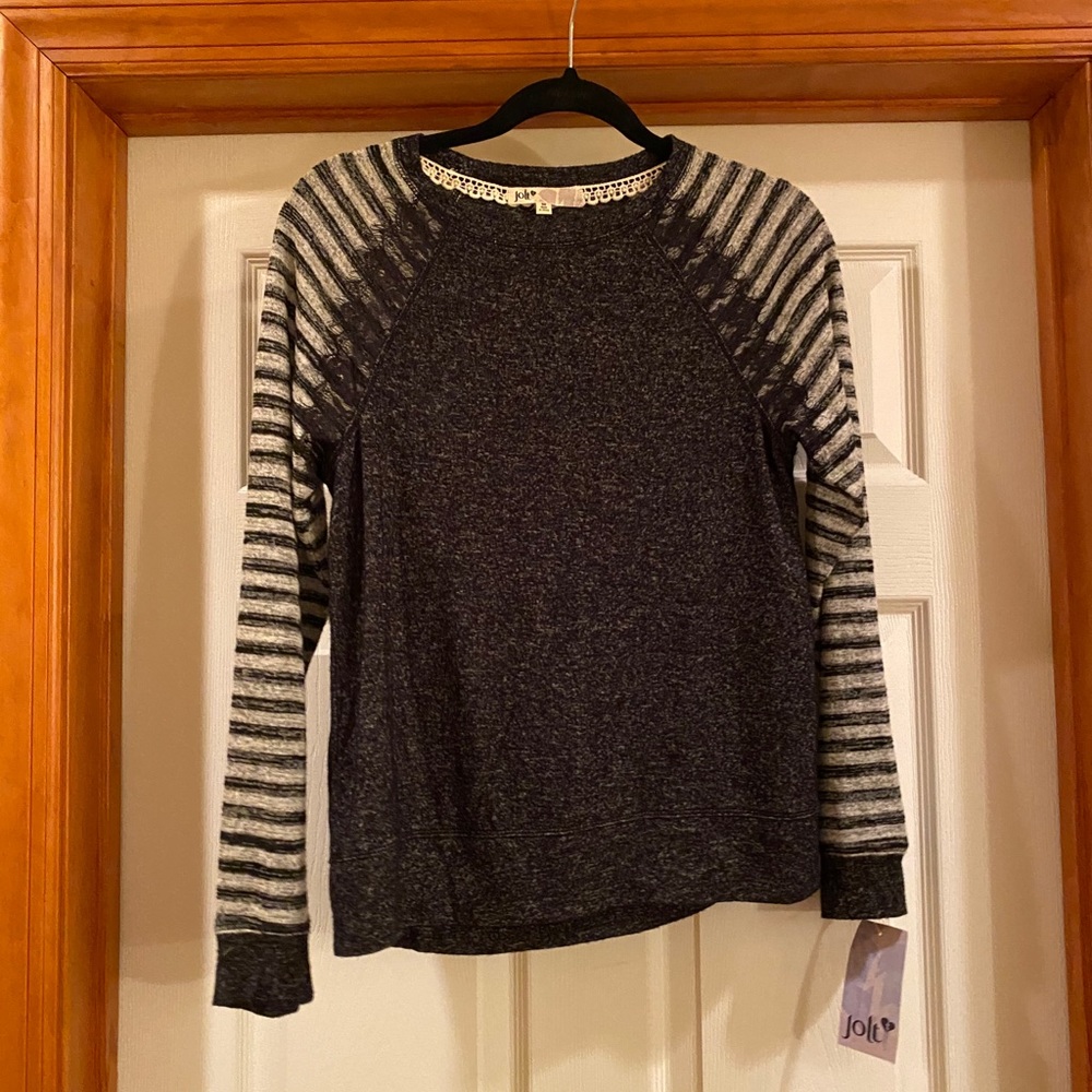 Long sleeved shirt